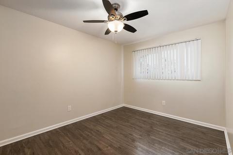 8427 Carlton Oaks Dr, Santee, CA 92071 photo 10