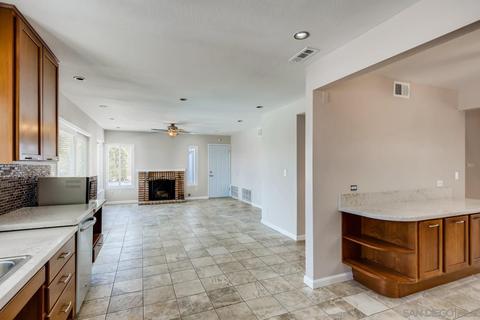 11224 Huntingride Cir, Santee, CA 92071 photo 14