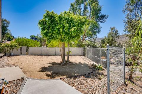11224 Huntingride Cir, Santee, CA 92071 photo 25