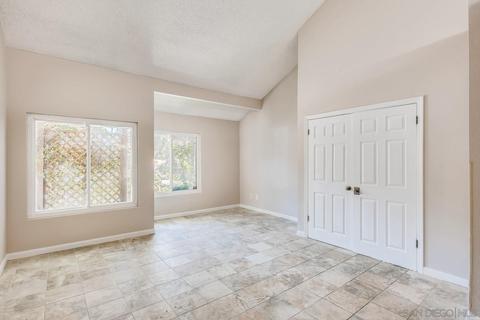 11224 Huntingride Cir, Santee, CA 92071 photo 7