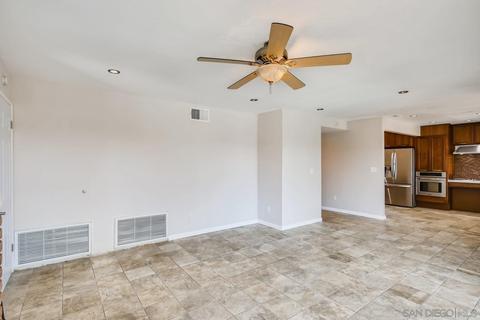 11224 Huntingride Cir, Santee, CA 92071 photo 17