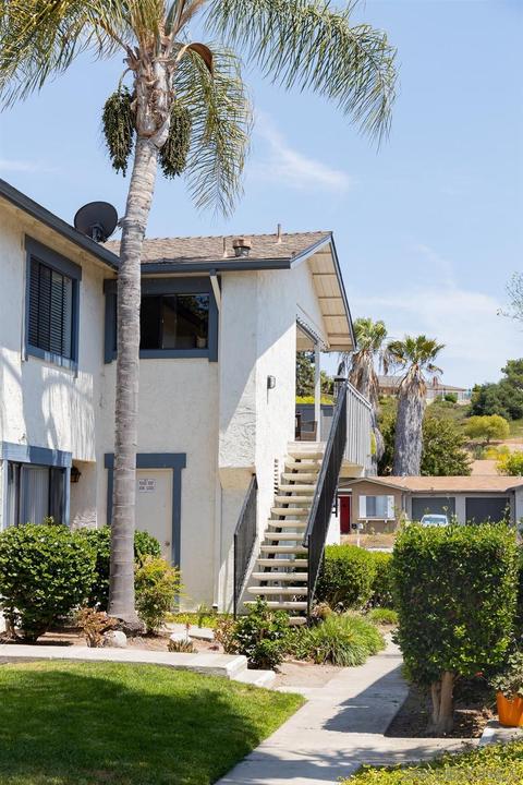 4187 Tiberon Dr, Oceanside, CA 92056 photo 3