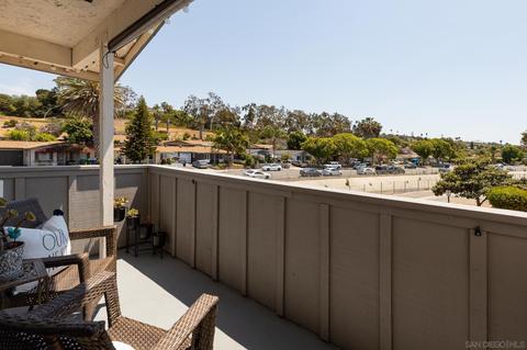 4187 Tiberon Dr, Oceanside, CA 92056 photo 4