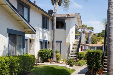 4187 Tiberon Dr, Oceanside, CA 92056 photo 2