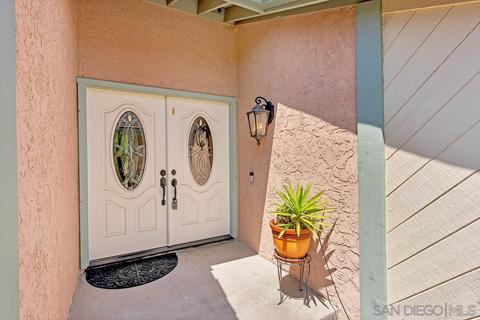 1041 Silver Stallion Dr, Vista, CA 92081 photo 5