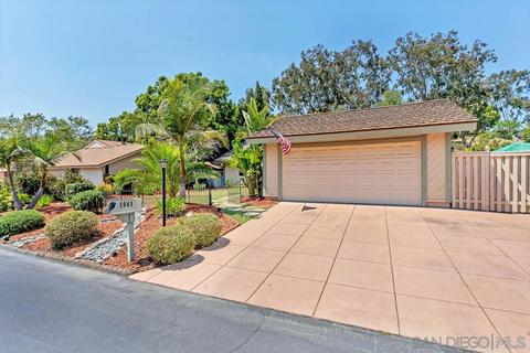 1041 Silver Stallion Dr, Vista, CA 92081 photo 3