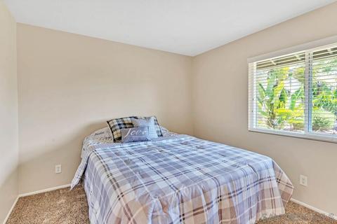 1041 Silver Stallion Dr, Vista, CA 92081 photo 30