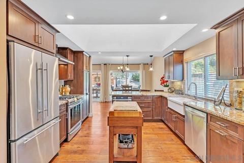 1041 Silver Stallion Dr, Vista, CA 92081 photo 13