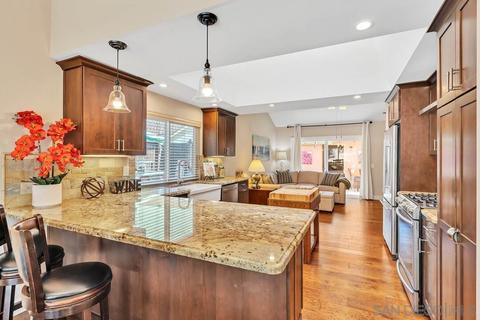 1041 Silver Stallion Dr, Vista, CA 92081 photo 12