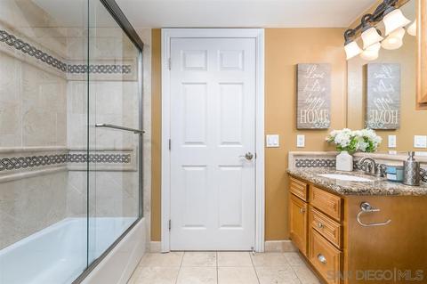 7509 Draper Ave #209, La Jolla, CA 92037 photo 21