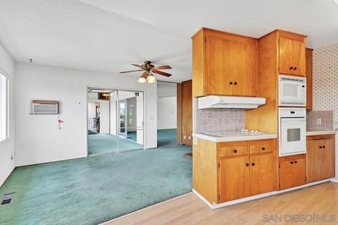 4456 Acacia Ave, La Mesa, CA 91941 photo 3