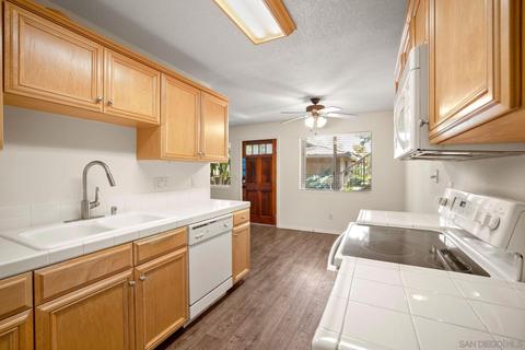 2094 E Grand Ave #6, Escondido, CA 92027 photo 13