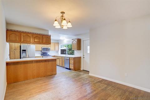 10619 Ironwood Ave, Santee, CA 92071 photo 7