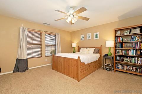2001 Courage St, Vista, CA 92081 photo 14