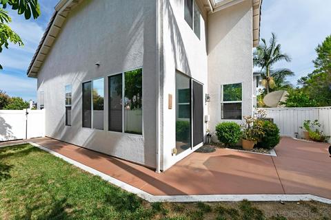 2001 Courage St, Vista, CA 92081 photo 26
