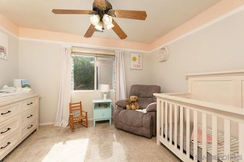 2001 Courage St, Vista, CA 92081 photo 17