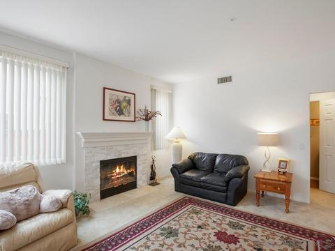 2453 Bear Rock Gln, Escondido, CA 92026 photo 9