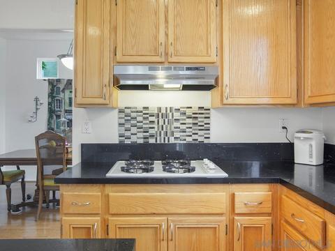 2453 Bear Rock Gln, Escondido, CA 92026 photo 14