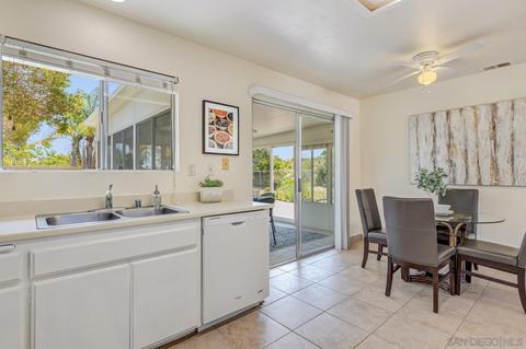 4607 Briar Ridge Rd, Oceanside, CA 92056 photo 10