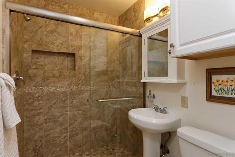 511 Palomar Ave, La Jolla, CA 92037 photo 4