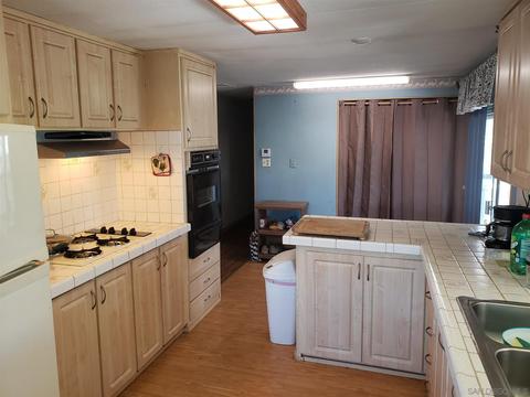 1010 E Bobier Dr #125, Vista, CA 92084 photo 8