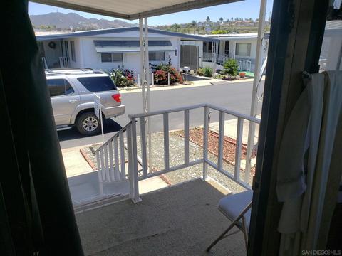 1010 E Bobier Dr #125, Vista, CA 92084 photo 2