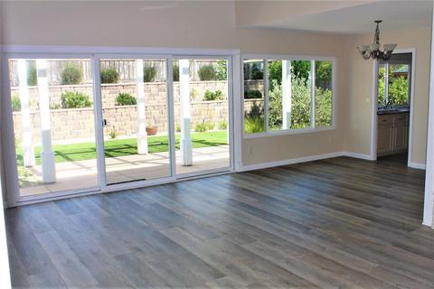 15041 Amso St, Poway, CA 92064 photo 7