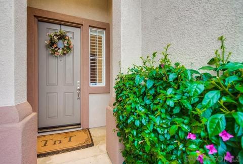 913 Glendora Dr, Oceanside, CA 92057 photo 2
