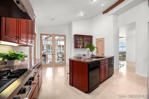 7782 Lookout Dr, La Jolla, CA 92037 photo 15