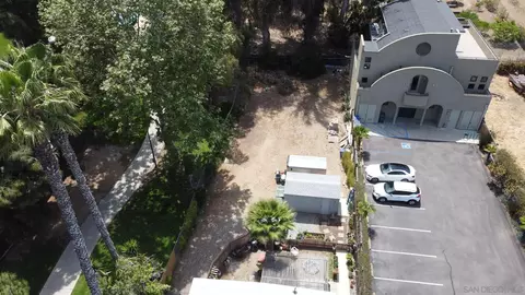 701 Valley Ave, Solana Beach, CA 92075 photo 3