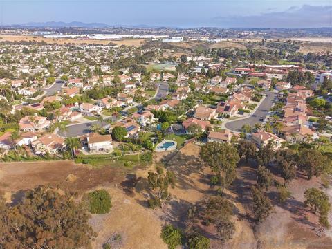 360 Vista Marazul, Oceanside, CA 92057 photo 46