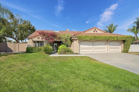 360 Vista Marazul, Oceanside, CA 92057 photo 10