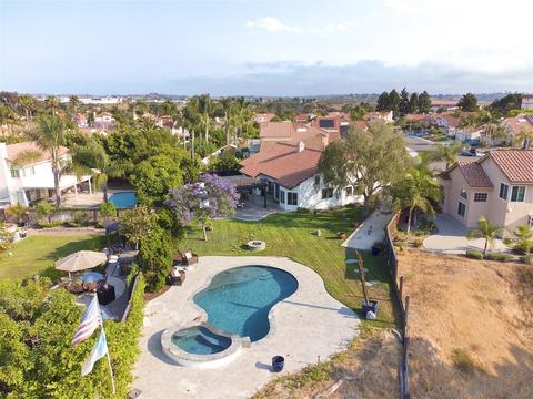 360 Vista Marazul, Oceanside, CA 92057 photo 9