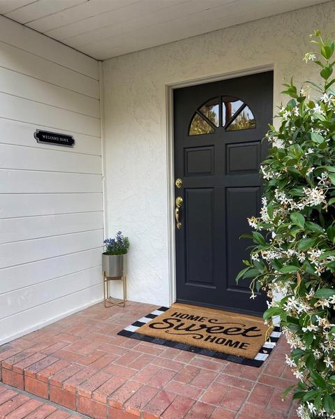 10525 Challenge Blvd, La Mesa, CA 91941 photo 2