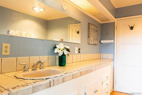 3920 Charles St, La Mesa, CA 91941 photo 7