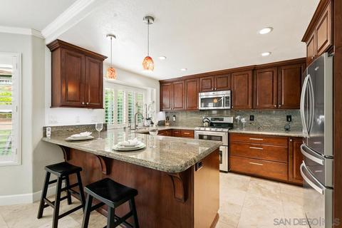 13186 Treecrest St, Poway, CA 92064 photo 5