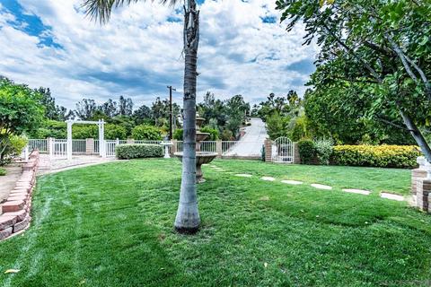 458 Old Via Rancho Dr, Escondido, CA 92029 photo 28