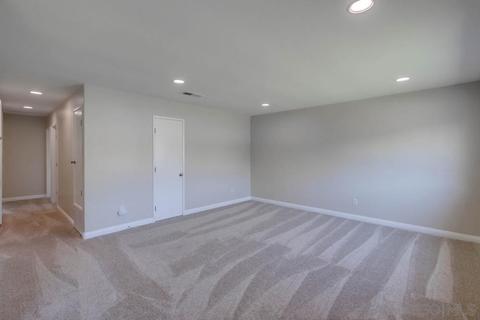 9907 Saddleback Dr, Lakeside, CA 92040 photo 4