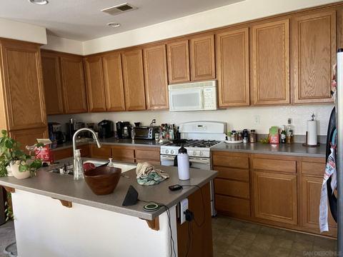 2710 Evans Rd #3, San Diego, CA 92106 photo 2
