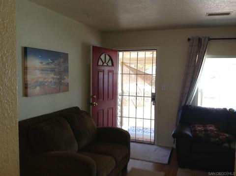 461 Claydelle Ave, El Cajon, CA 92020 photo 2