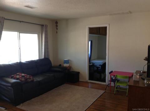 461 Claydelle Ave, El Cajon, CA 92020 photo 3
