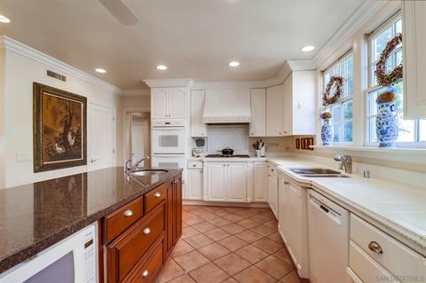 161 E Ave, Coronado, CA 92118 photo 9