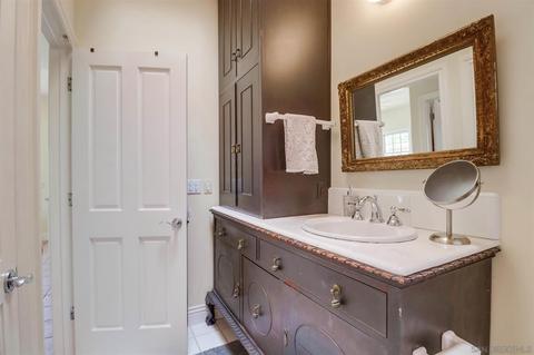 161 E Ave, Coronado, CA 92118 photo 26