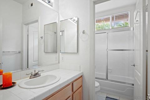 837 Calle Montera, Escondido, CA 92025 photo 17