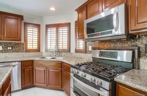 1736 Calle Platico, Oceanside, CA 92056 photo 17