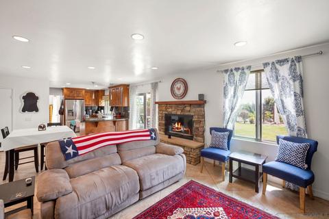 3621 Laredo St, Carlsbad, CA 92010 photo 9
