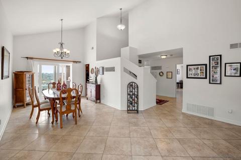 3621 Laredo St, Carlsbad, CA 92010 photo 3