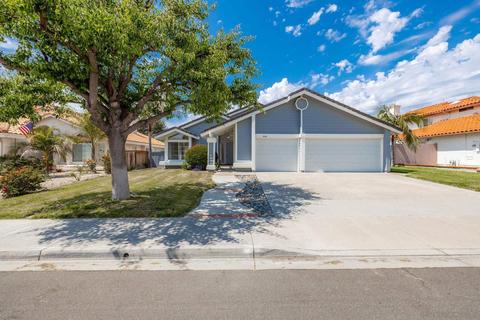 4946 Wildwood Dr, Oceanside, CA 92057 photo 2