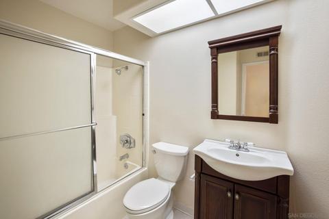 4946 Wildwood Dr, Oceanside, CA 92057 photo 24