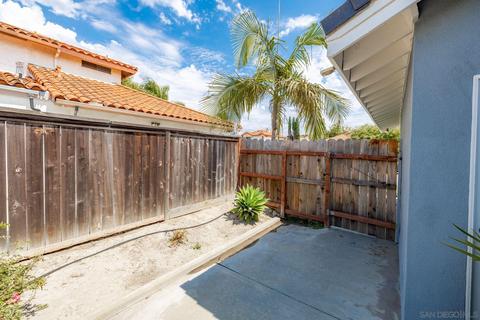 4946 Wildwood Dr, Oceanside, CA 92057 photo 35